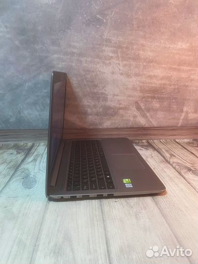 Игровой ноутбук Asus/15.6 HD/120gb SSD/Intel HD