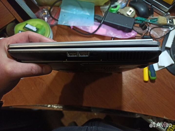 Ноутбук asus A8S