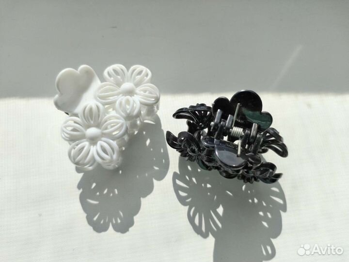 Заколки для волос