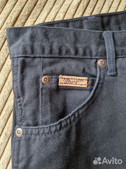 Забронирован. Мужские джинсы wrangler