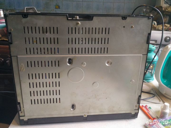 Видеомагнитофон Toshiba