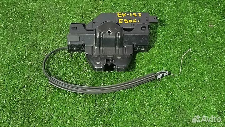 Замок багажника Bmw 3 E90XI N55B30 2011