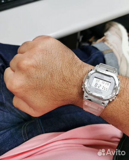 Наручные часы Casio G-shock GM-5600SCM-1ER