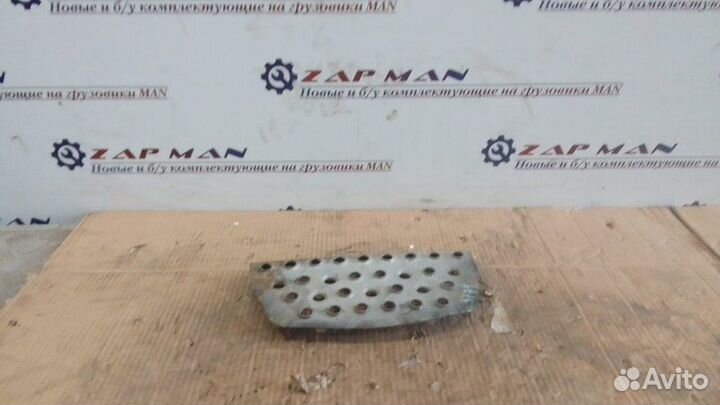 Ступенька подножки левая Man Tgl