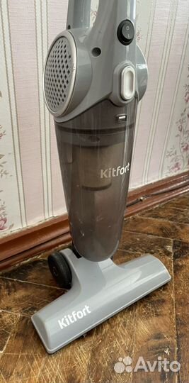 Вертикальный пылесос Kitfort KT-509