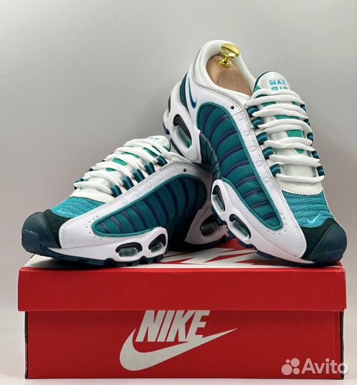 Nike Air Max Tailwind 4