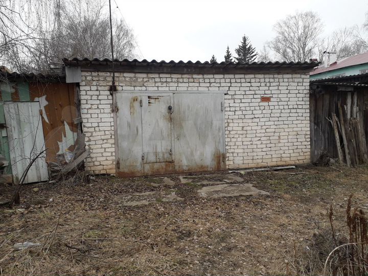 Гараж, > 30 м²