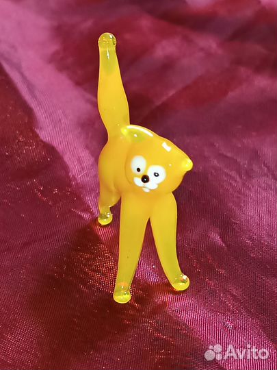 Фигурки статуэтки