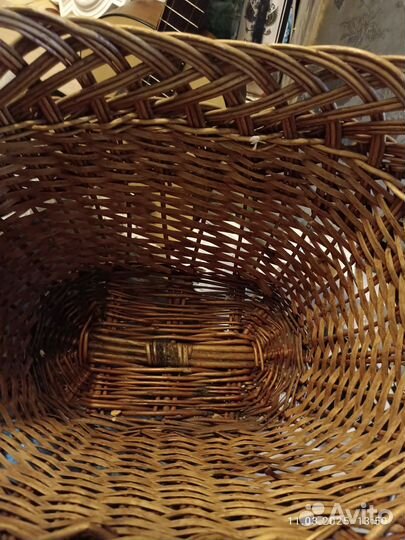 Корзина плетеная большая