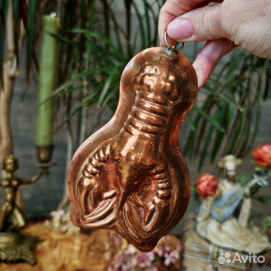 Антиквариат из Европы. Медная форма, Рак