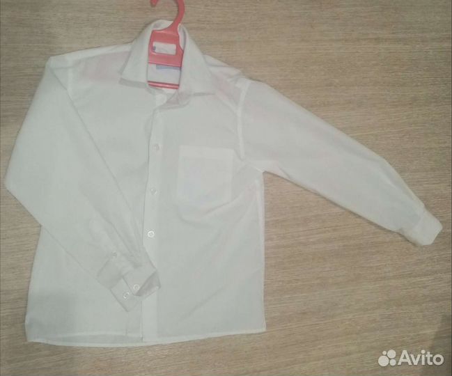 Рубашки на мальчика 122-128