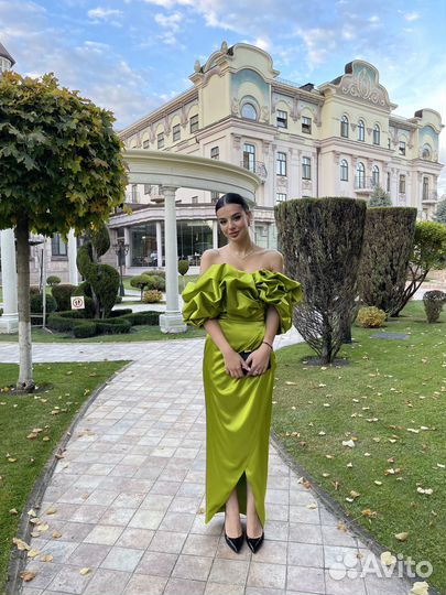 Коктельное платье 44