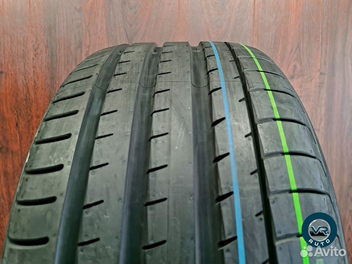 Yokohama Advan Sport V107 325/40 R22 и 285/45 R22 114Y
