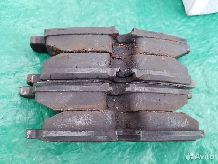Тормозные колодки задним Mercedes-Benz 447
