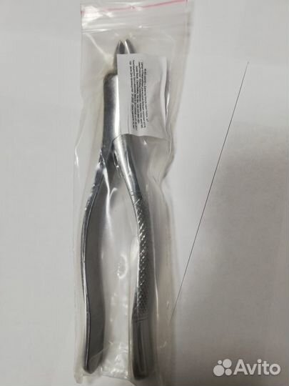 Инструмент стоматолога хирурга