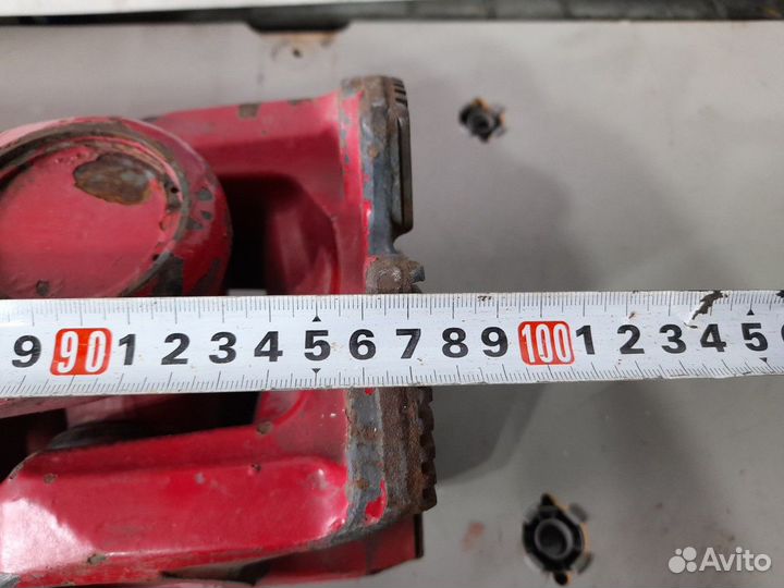 Вал карданный 970 мм. Daf XF105