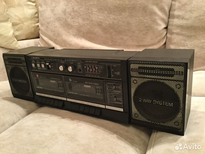 Магнитола Crown