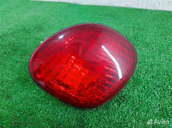 Фонарь задний внутренний правый Lexus GS300 (S160