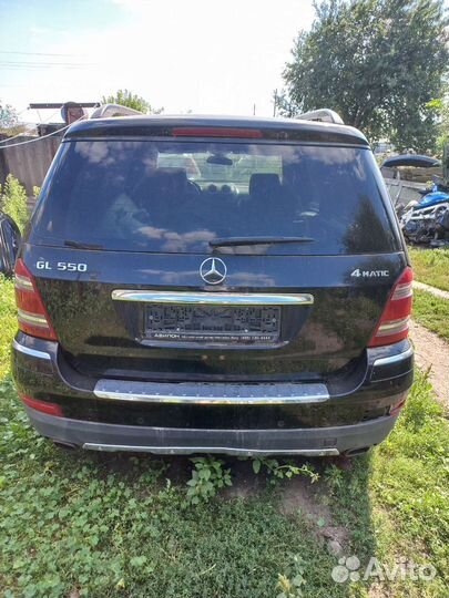 Дверь багажника mercedes GL