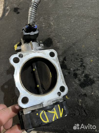 Заслонка дроссельная Toyota Land Cruiser Prado 120