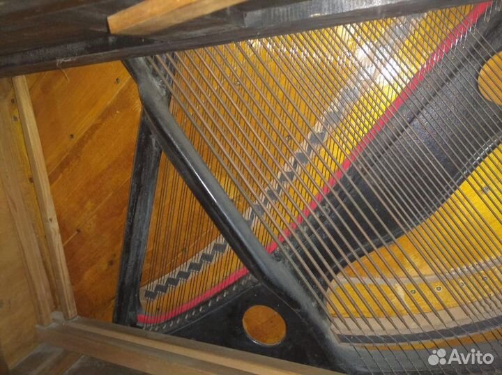 Продам пианино Romhildt Weimar