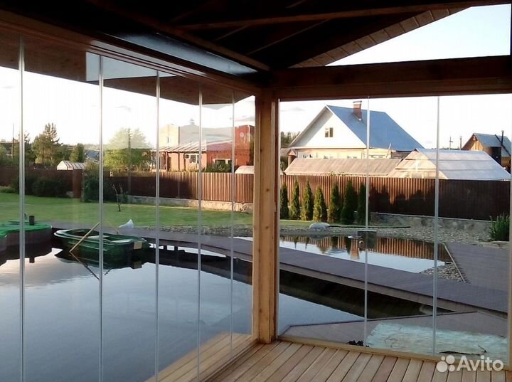 Безрамное и панорамное остекление