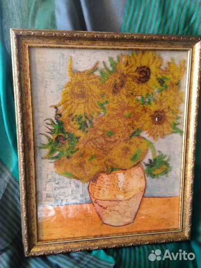 Картина Ван Гога подсолнухи вышита чешским бисером