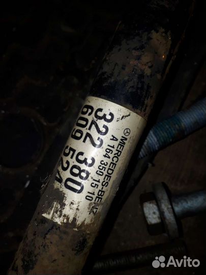 Привод передний правый w164 amg задний левый