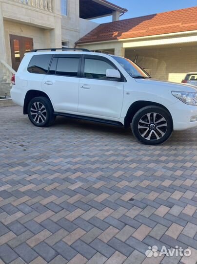 Toyota Land Cruiser 4.7 AT, 2010, 217 000 км