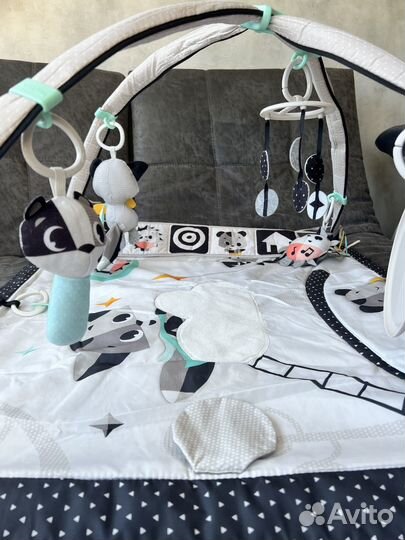 Развивающий коврик tiny love день и ночь