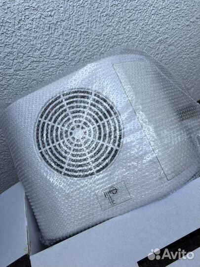 Пылесос-подставка для маникюра с подушкой