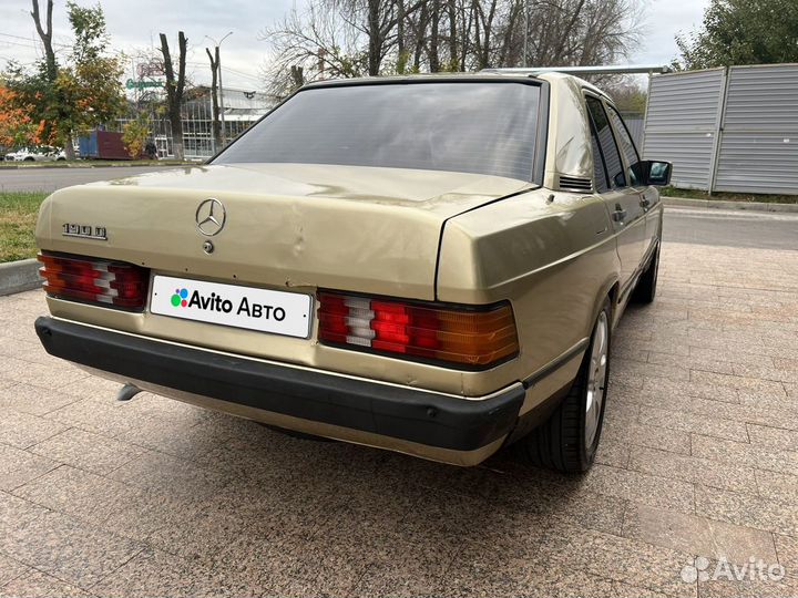 Mercedes-Benz 190 (W201) 2.0 МТ, 1986, 340 700 км