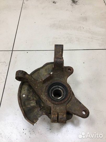 Кулак поворотный передний левый Kia Spectra