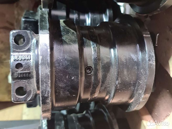 Каток опорный Wirtgen w200