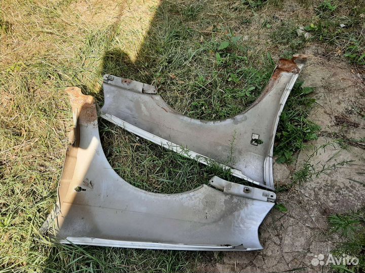 Крылья передние LADA priora