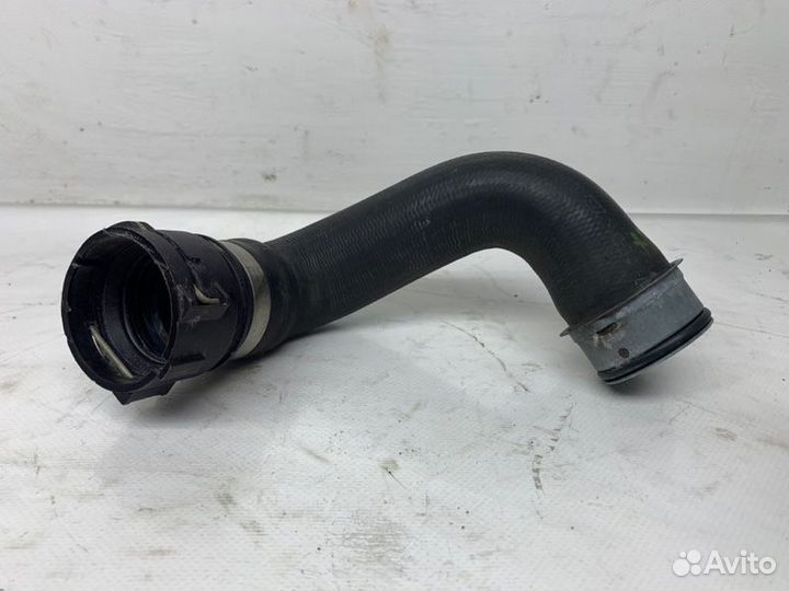 Патрубок системы охлаждения Mercedes-Benz Gl X166
