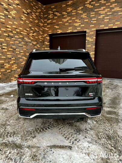 Geely Monjaro 2.0 AT, 2025, 10 км