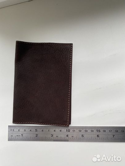 Обложка на паспорт из кожи ручной работы