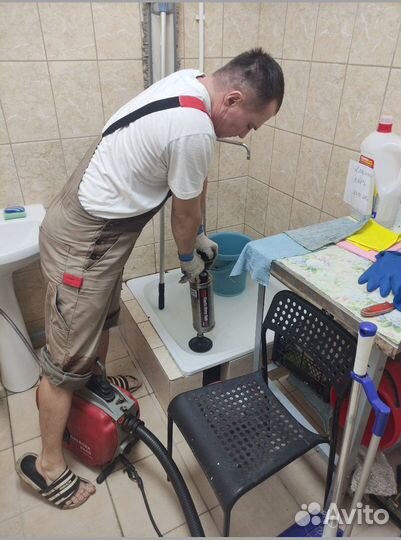 Прочистка канализации. Устранение засора