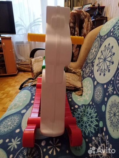 Игрушка качалка лошадь