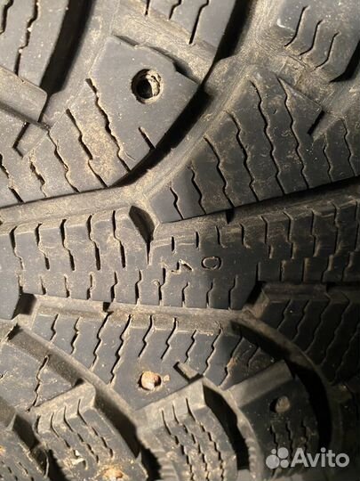 Nokian Tyres Hakkapeliitta 5 235/60 R17