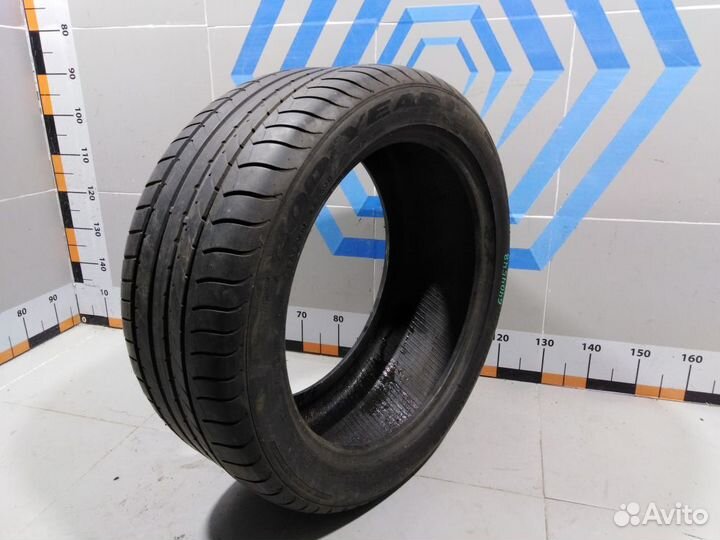 Goodyear EfficientGrip 275/40 R19