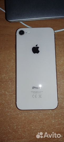 iPhone 8, 64 ГБ