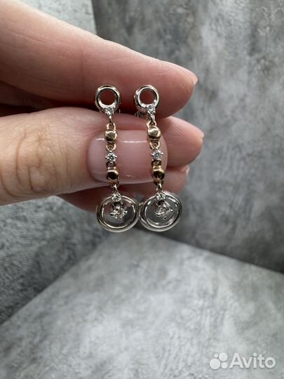 Золотые серьги с бриллиантами