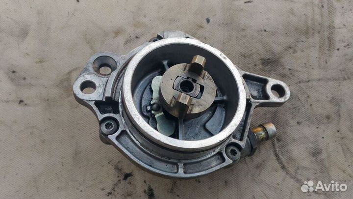 Насос вакуумный U25DT для Opel Omega B 1994-2003