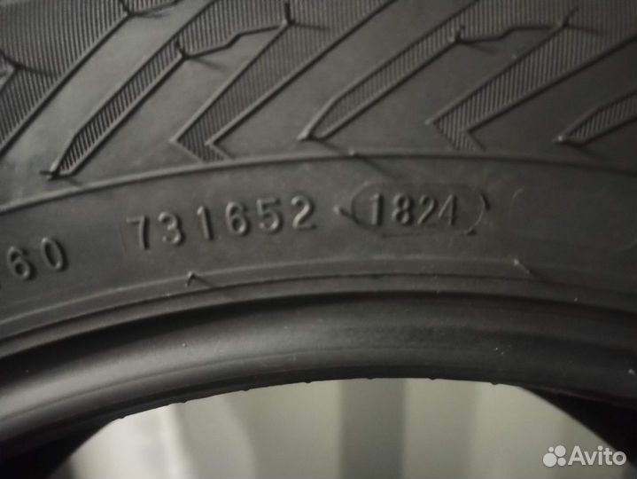 Ikon Tyres Nordman 8 215/55 R17 98T