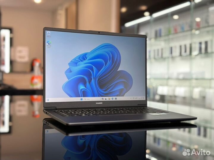 Ноутбук Huawei 14 IPS i5-12450H DDR5-8Gb SSD 512