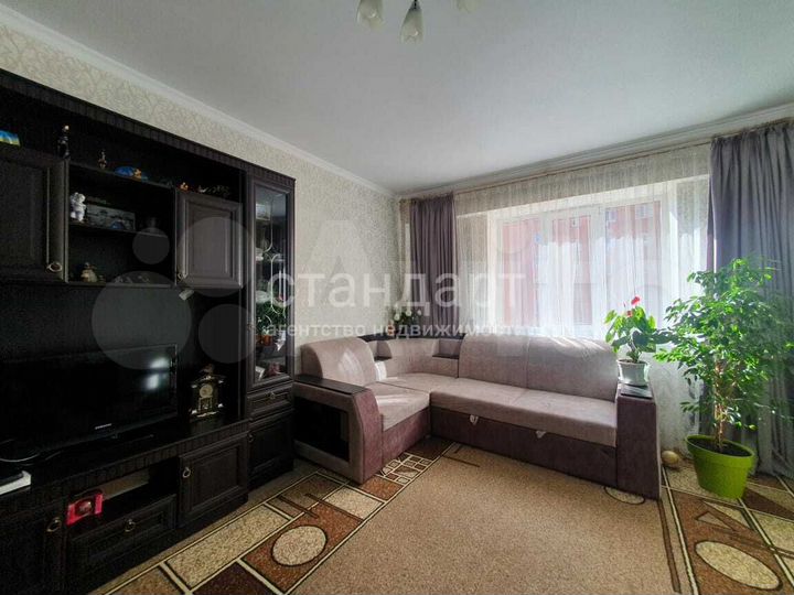 2-к. квартира, 56 м², 3/8 эт.