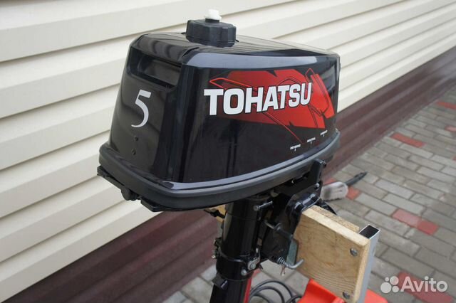 Тохатсу 2х тактный. Лодочный мотор Tohatsu m 5. Лодочный мотор Tohatsu m 5 s. Лодочный мотор Тохатсу 5 л с 2 х. Тохатсу лодочные моторы 5лс 2т.