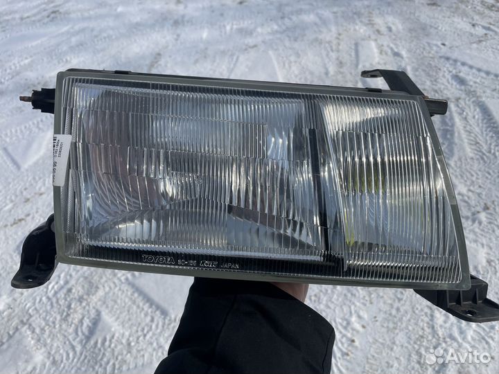 Фара toyota crown jzs141